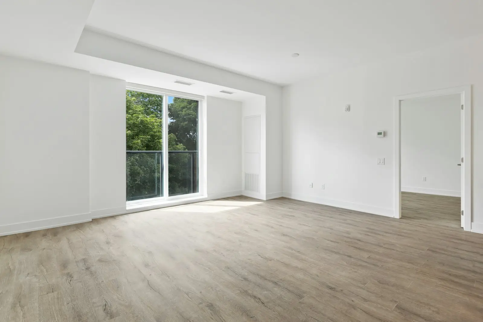 Apartamento con obra blanca terminada